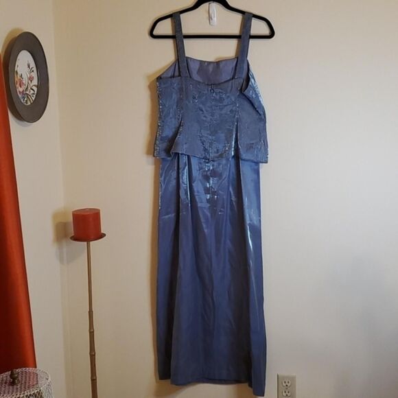 Alex-evenings Women's Silver and Grey Dress - Picture 5 of 8